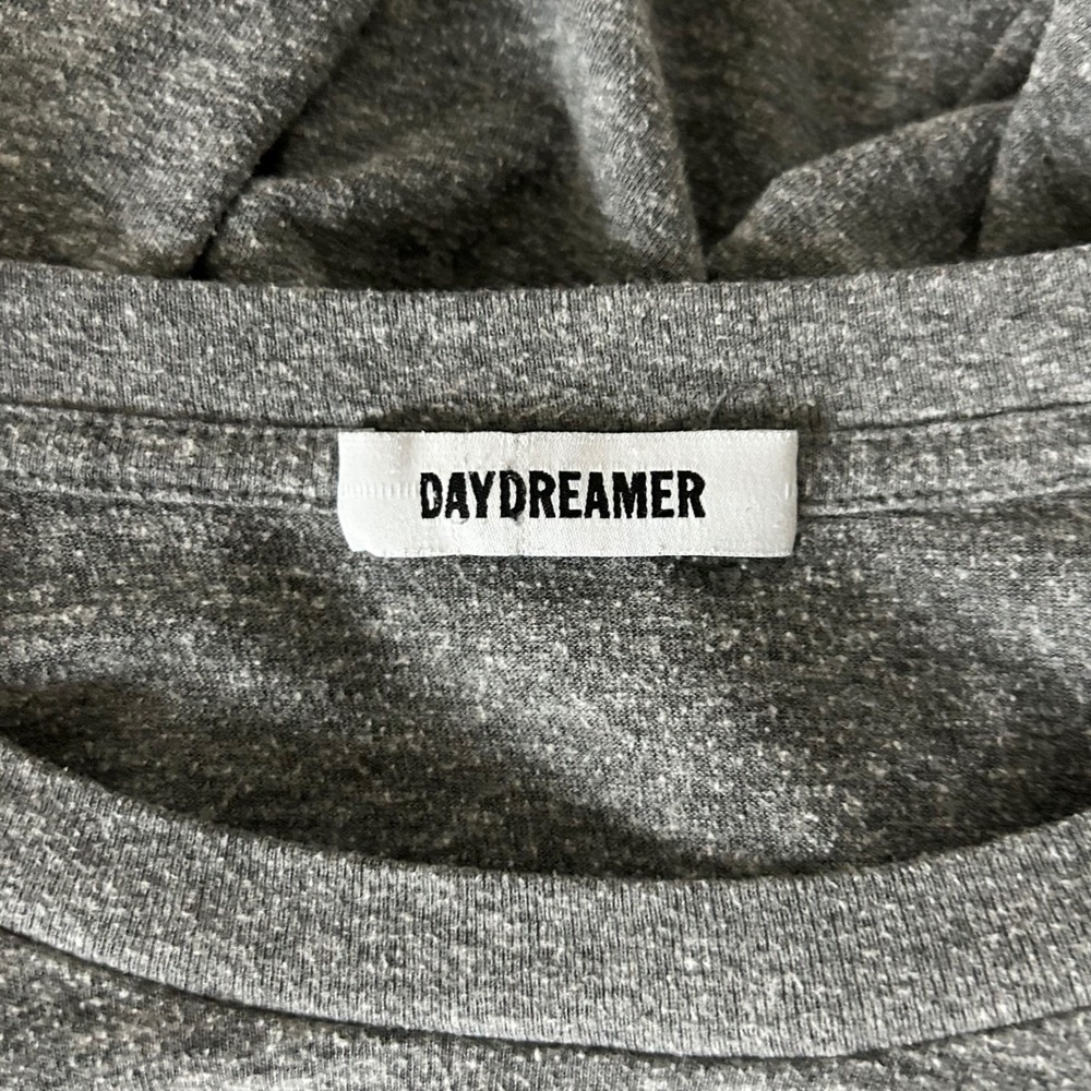 Daydreamer Queen US Tour Merch Graphic Tee Oversized Grey Heather Size Small - Picture 5 of 6